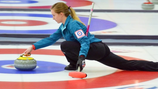 Není kámen jako kámen. Znáte původ těch, se kterými se hraje curling?