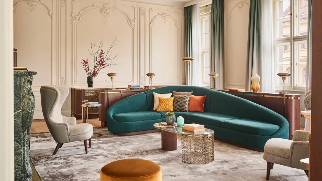 Z Cukrovarnického paláce je Andaz. Hotel připomíná české báje a&nbsp;pověsti