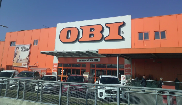 prodejna OBI, hobbymarket, stavebniny