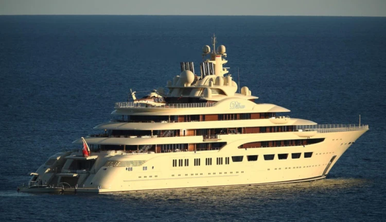 Alisher Usmanov, Ališer, Jachta, 600 milionů dolarů