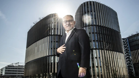 Inventing banka. Bývalý bankéř popisuje, jak Credit Suisse a spol. přicházejí ke kontroverzním klientům