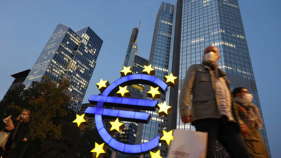 ECB zvýšila základní úrok na čtyři procenta. Je tak na maximu od roku 2001