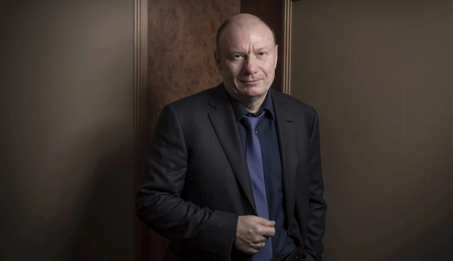 Mezi slepými bez sankcí králem. Oligarcha Potanin díky invazi staví bankovní impérium