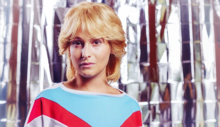 Anna Fialová jako Iveta Bartošová v minisérii Iveta