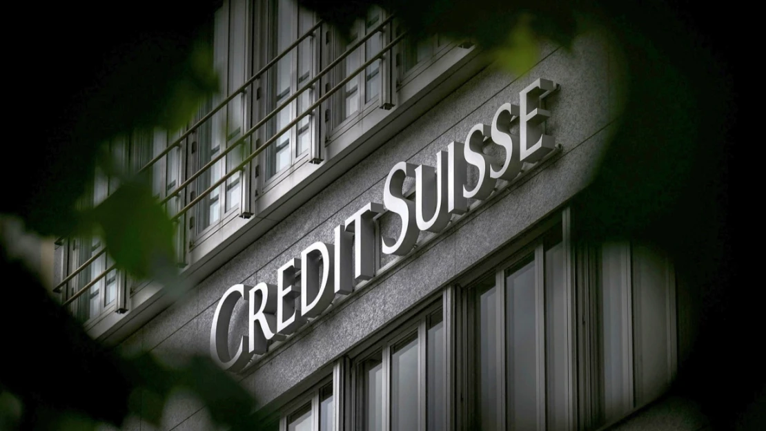 Vraždy, peníze v&nbsp;kufříku a&nbsp;Credit Suisse. Švýcarsko poprvé odsoudilo vlastní banku