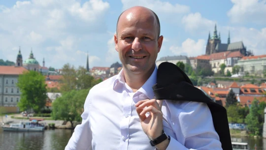 Korupce v dopravním podniku. Soud poslal do vazby i bývalého náměstka Hlubučka