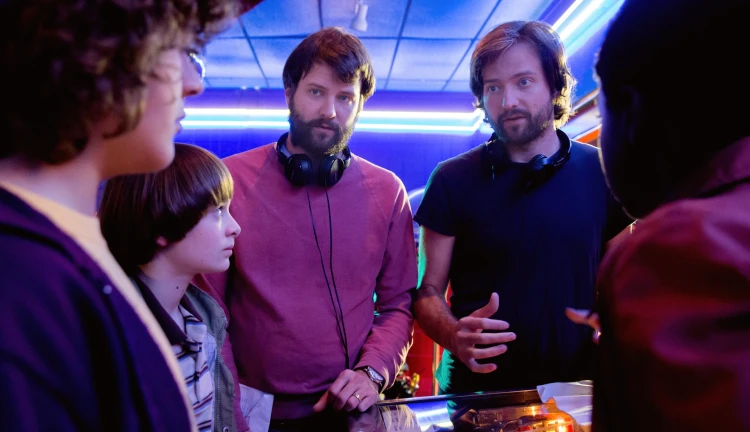 Tvůrci seriálu Stranger Things, bratři Dufferovi