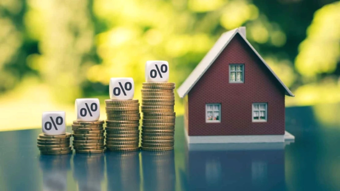 Nejvyšší sazby hypoték za posledních dvacet let. V&nbsp;říjnu vzrostly na 5,86 procenta