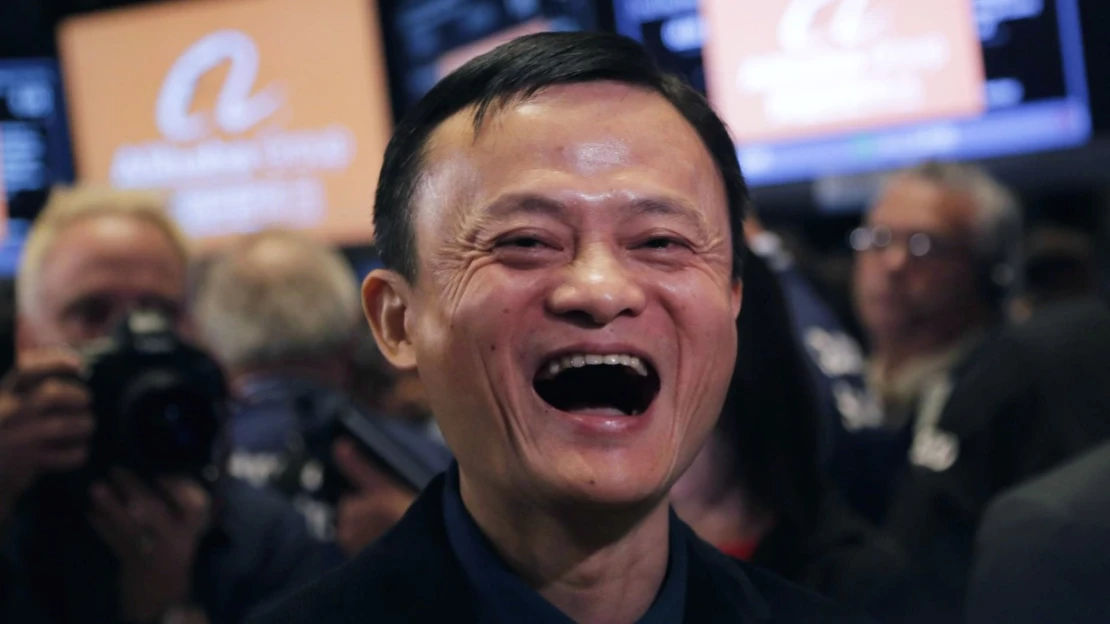 Jack Ma se zbavuje většinové kontroly v&nbsp;Ant Group. Chce uniknout pozornosti Pekingu