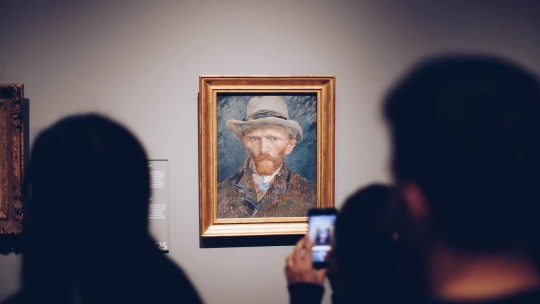 Národní galerie Praha a Vodafone. Galerie tvrdí, že reklama poškodila jejich pověst