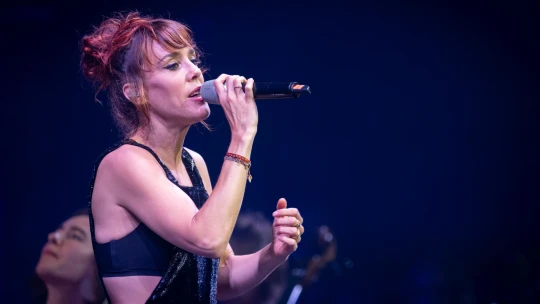 Zaz na scéně. O zjevení francouzské hvězdy v Litomyšli nevěděli ani pořadatelé