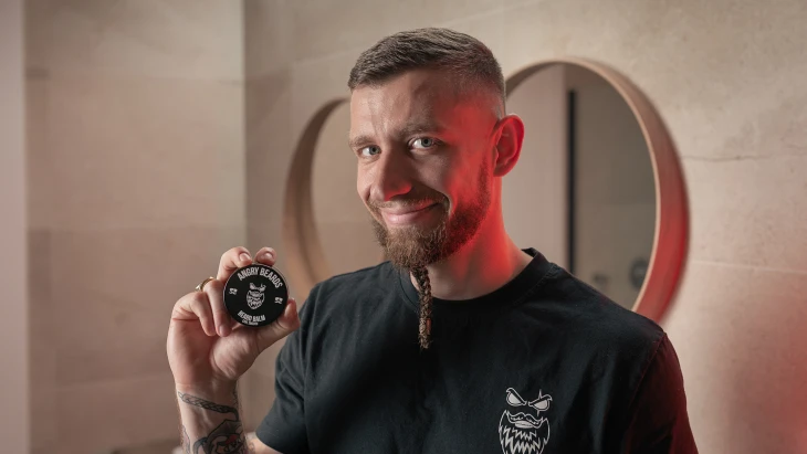 Ranní výběr: O zániku vesmíru a změnách v čele Angry Beards i Novo Nordisk