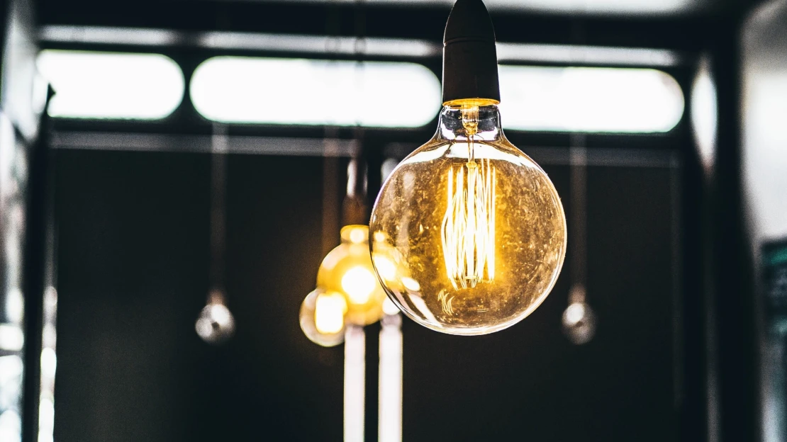 Levný plyn pro Maďarsko? Tohle jsou čtyři mýty o&nbsp;energiích kolující Evropou