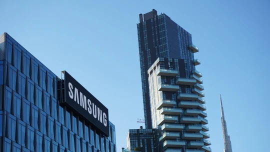 Zisk Samsungu klesl o 69 procent. Je nejnižší za posledních osm let