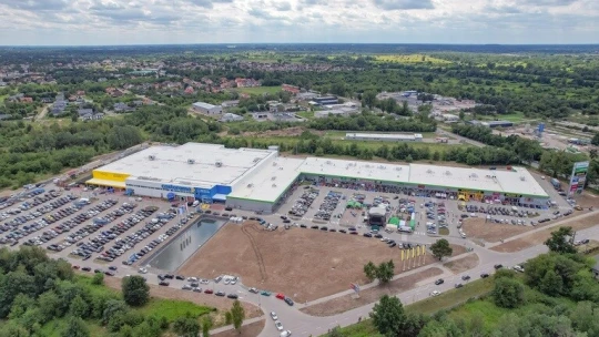 Miliardář Šoustal dál investuje. S&nbsp;Malířem kupuje českou pobočku německého developera