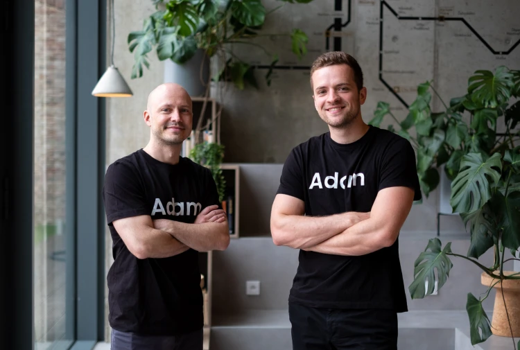 Platforma Adam, startup, malíři