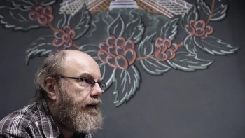 Český vědec z Papui: Cestou k záchraně klimatu je zbohatnutí