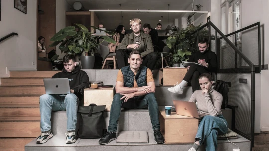 Z kávy těží to nejlepší. The Miners dobývají Prahu a míří za hranice