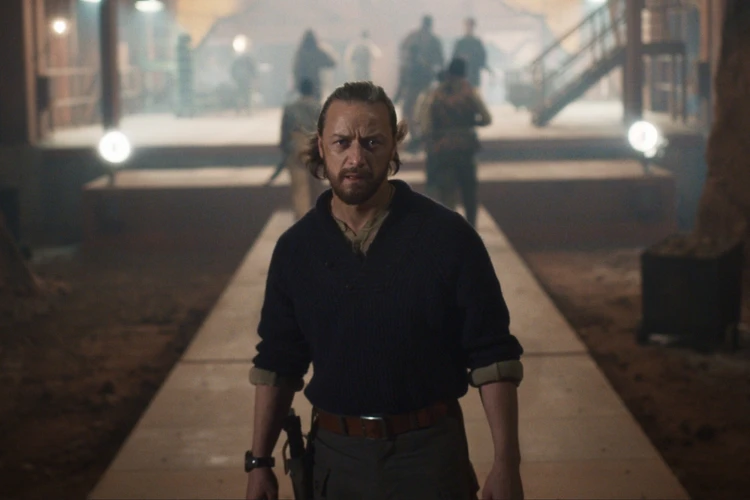 James McAvoy jako Lord Asriel v seriálu Jeho temné esence