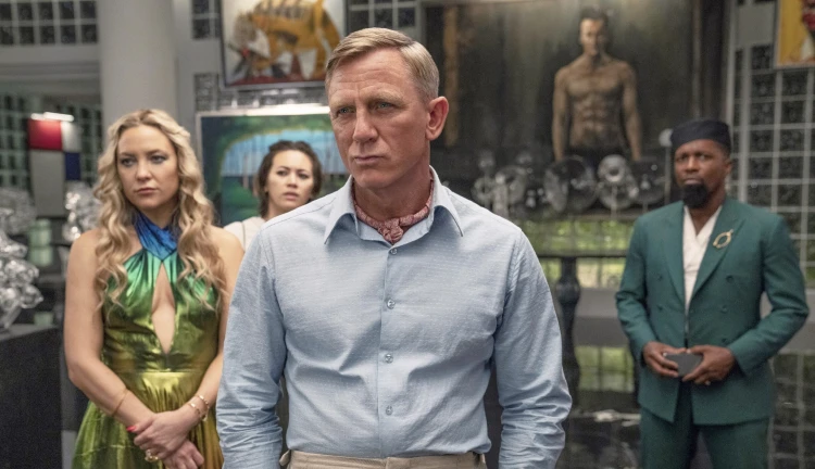 Scéna z filmu Na nože 2: Glass Onion