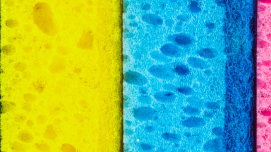 Molitanu loni klesl zisk na polovinu. Na vině jsou vyšší ceny a nedostupnost materiálů