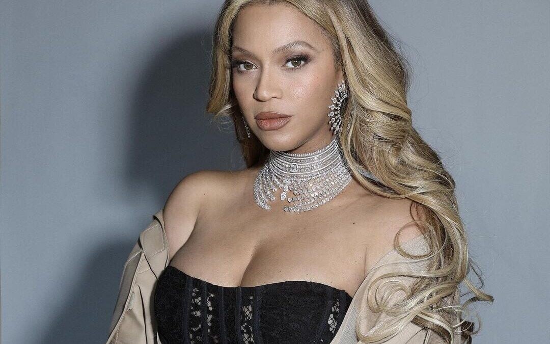 Zpěvačka Beyoncé se šperky Messika