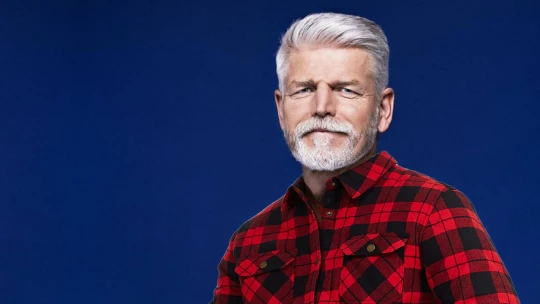 Nejen generálova specialita. Flanel je trendy a&nbsp;nabízí ho i&nbsp;Gucci
