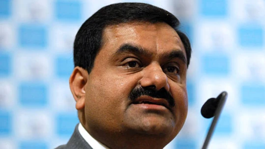 Adani a jeho impérium se potápí. Mezi nejbohatšími lidmi světa se propadl na sedmou příčku