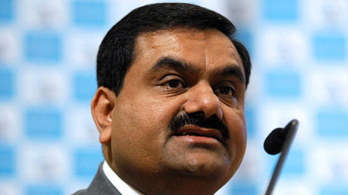 Adani a&nbsp;jeho impérium se potápí. Mezi nejbohatšími lidmi světa se propadl na sedmou příčku