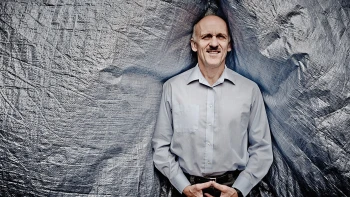 Evropa nemůže stát jen na službách, byť suroviny dál zdražují, říká Kvido Štěpánek