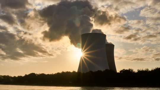 Francie už má ovládnutí EDF na dosah. Česká vláda kolem ČEZ stále tajnůstkaří