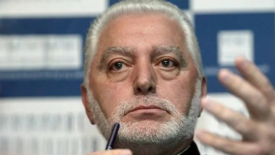 Módní mág i&nbsp;génius metalurgie. Paco Rabanne po&nbsp;sobě zanechal odkaz, z něhož těží celý luxusní trh