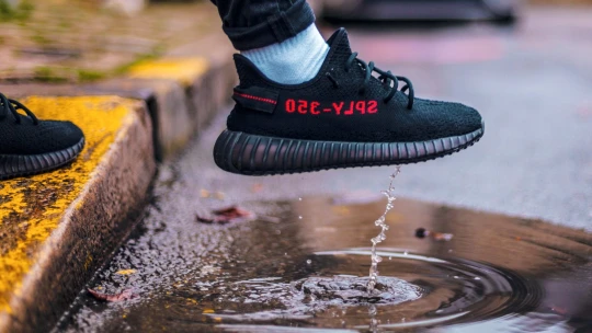 Adidas je zpět v&nbsp;zisku. Za první čtvrtletí vydělal 170 milionů eur