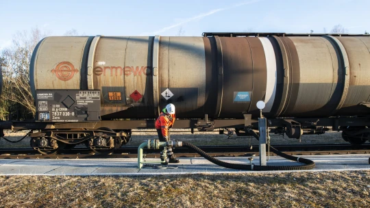 Pražský vrchní soud zrušil rozsudek v&nbsp;kauze Viktoriagruppe a&nbsp;chybějící české nafty