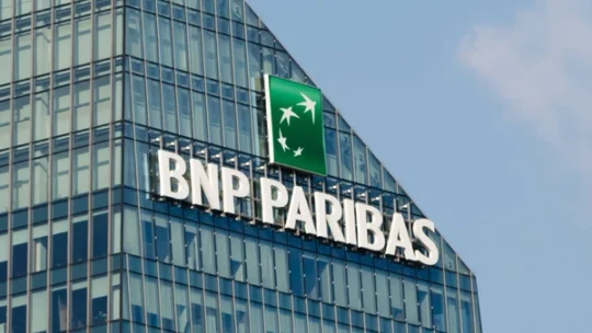Česká Spořitelna a BNP Paribas odkoupí úvěry Hello bank! Pro klienty se nic nezmění