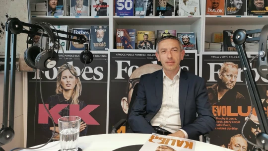 Nižší daň u nafty nemá smysl. Její zrušení by byla jednoduchá úspora, říká ekonom David Marek