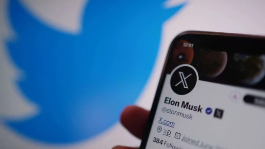 Komu patří právo na X? Kromě Twitteru ho využívá také Meta či&nbsp;Microsoft