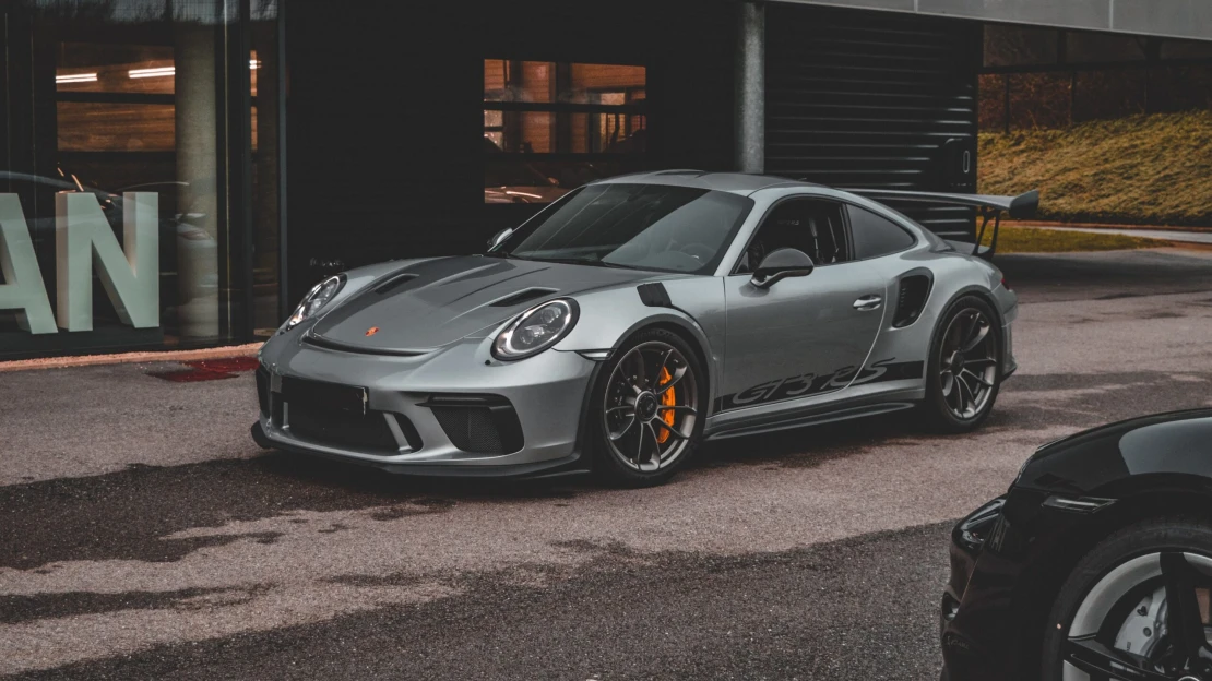 Jediné svého druhu. Kultovní Porsche 911 bude i nadále se spalovacím motorem