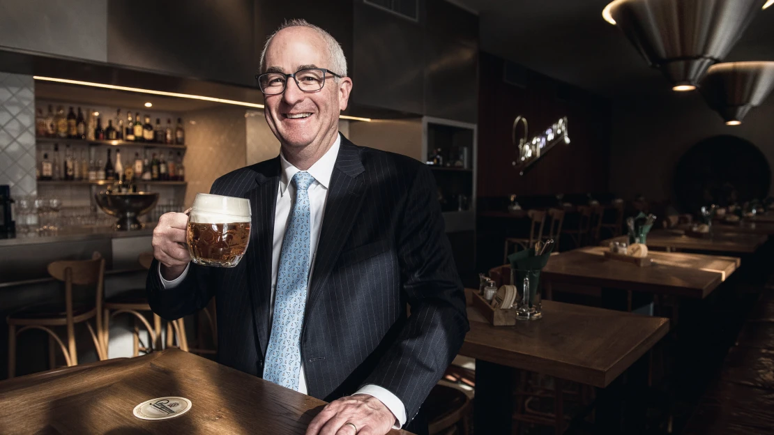 Mr. Pivo. Šéf miliardového Molson Coors o&nbsp;trendech v&nbsp;pití, Staropramenu i&nbsp;home office 