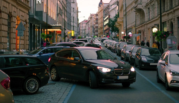 Auto v Praze