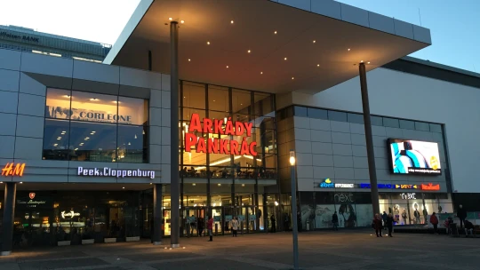 14 miliard do komerčních nemovitostí. Za růstem stojí Vítkova CPI a&nbsp;Arkády Pankrác