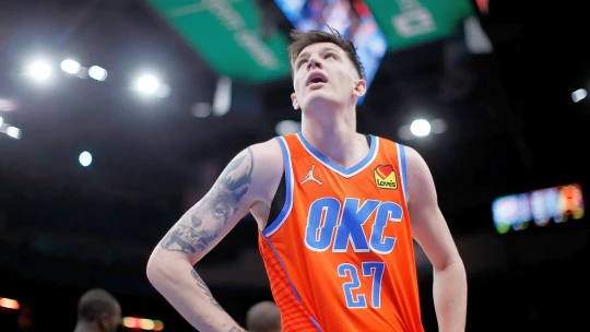 Peníze z NBA míří do Písku. Po Satoranském otevírá hřiště i Krejčí