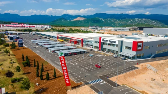 Skupina ZDR Investments koupila nákupní park v Chorvatsku. Stál 970 milionů