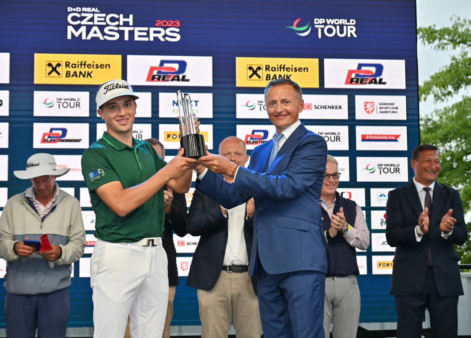 Byznysmeni na greenu. Čeští miliardáři odpálili hru o&nbsp;největší golfový turnaj