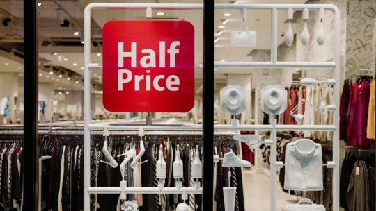 HalfPrice se v&nbsp;Česku daří. Zvýšil tržby o&nbsp;130 milionů a&nbsp;otevře další prodejnu