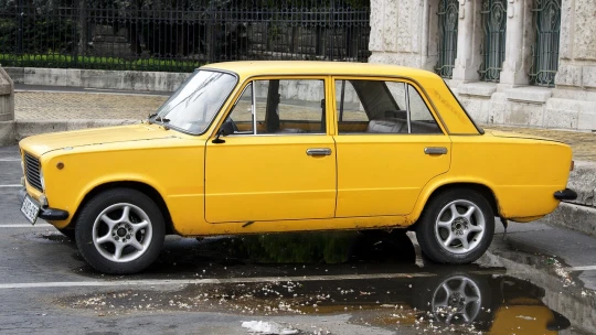 Ruské automobilky vzdorují sankcím. Tamní prodej aut se zvýšil o&nbsp;158 procent