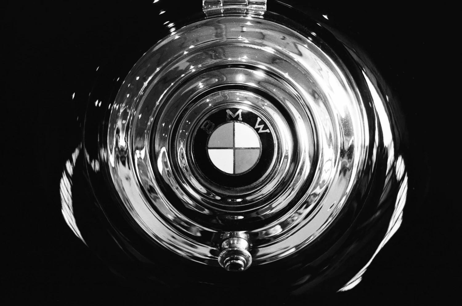Nejen veteráni. Tohle jsou automobilové novinky, na kterých se dá vydělat