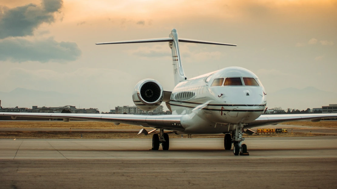 Private jets v&nbsp;Česku letí. Křídla jim nepřistřihla ani krize