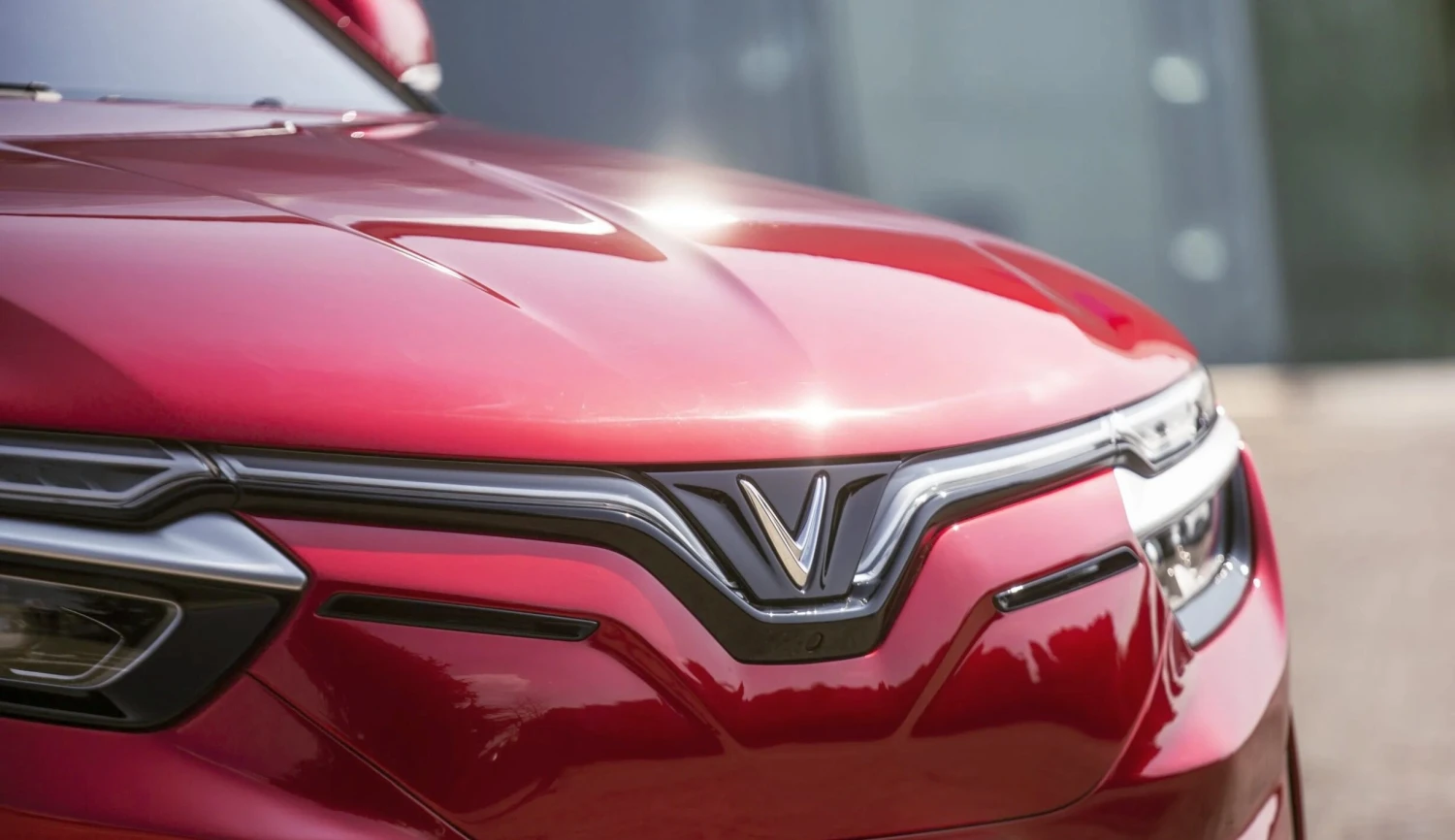 Rychle a zběsile po vietnamsku. Proč vyletěla automobilka výrobce nudlí