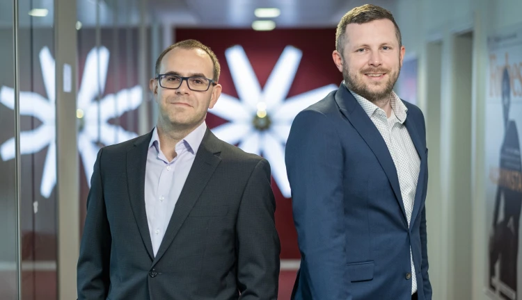 Michal Fichtner z Continentalu (vpravo) a Lukáš Zeman z Kindle Analytics
